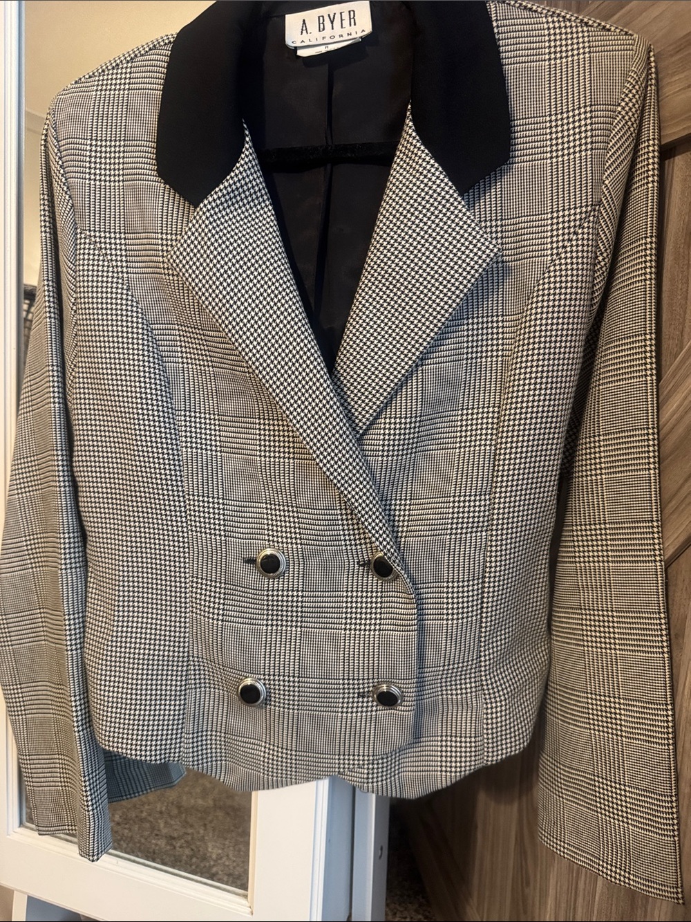 A. Byer Black & White Plaid Double-Breasted Blazer w/ Black Collar Made in USA